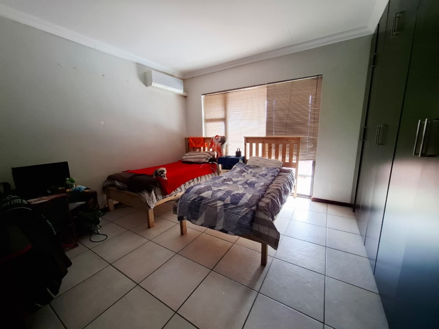 3 Bedroom Property for Sale in Langenhovenpark Free State